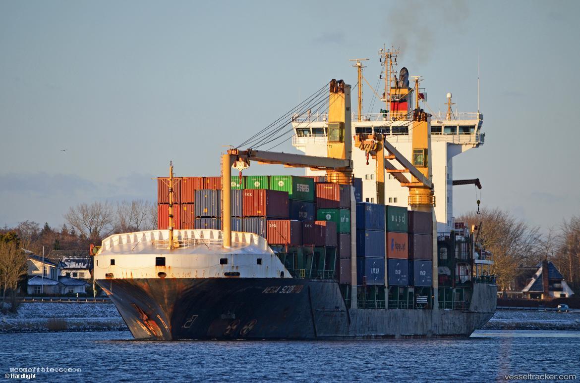 Contship-Gem - Container Ship vessel registered in Cyprus