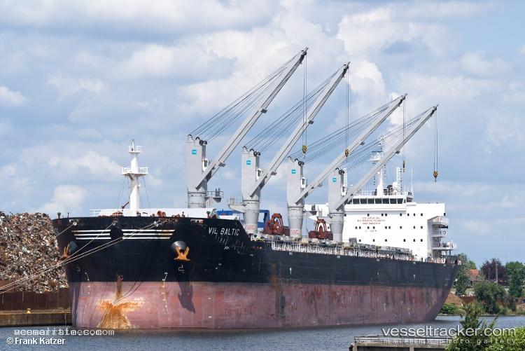 Yangtze-Brightness - Bulk Carrier vessel registered in Marshall Islands