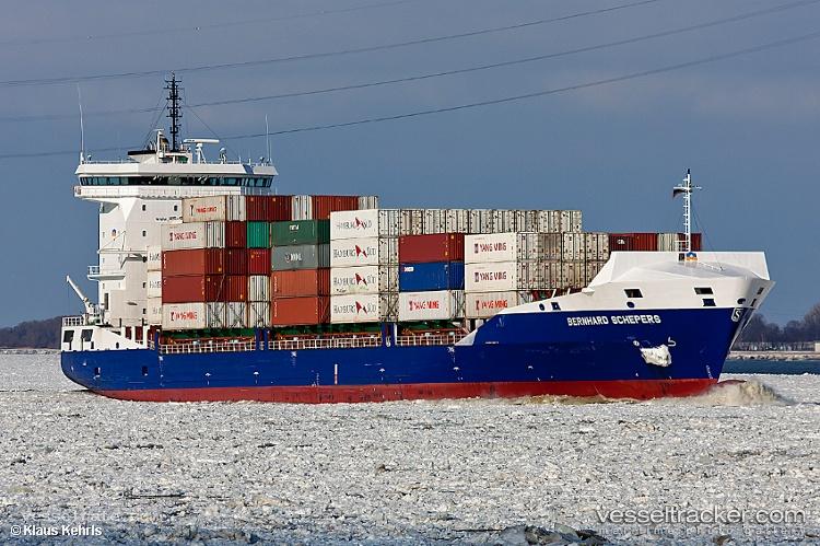 Bernhard-Schepers - Container Ship vessel registered in Antigua and Barbuda