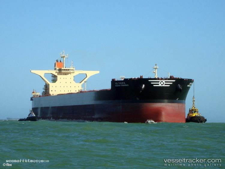 Hl-Tubarao - Ore Carrier vessel registered in South Korea