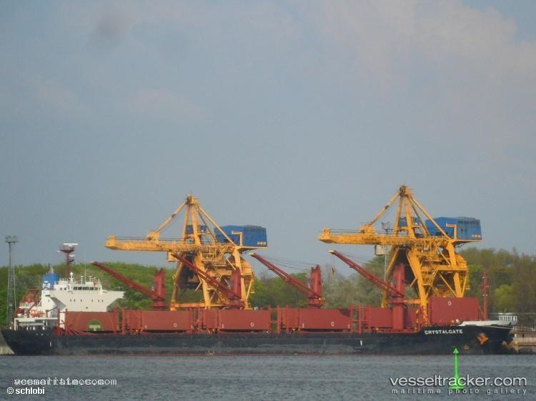 Dmc-Neptune - Bulk Carrier vessel registered in Panama