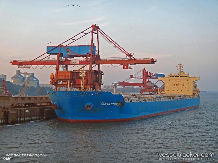The-Finder - Bulk Carrier vessel registered in Panama