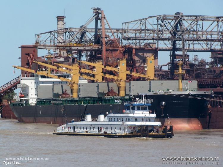 Wan-Advantage - Bulk Carrier vessel registered in Panama