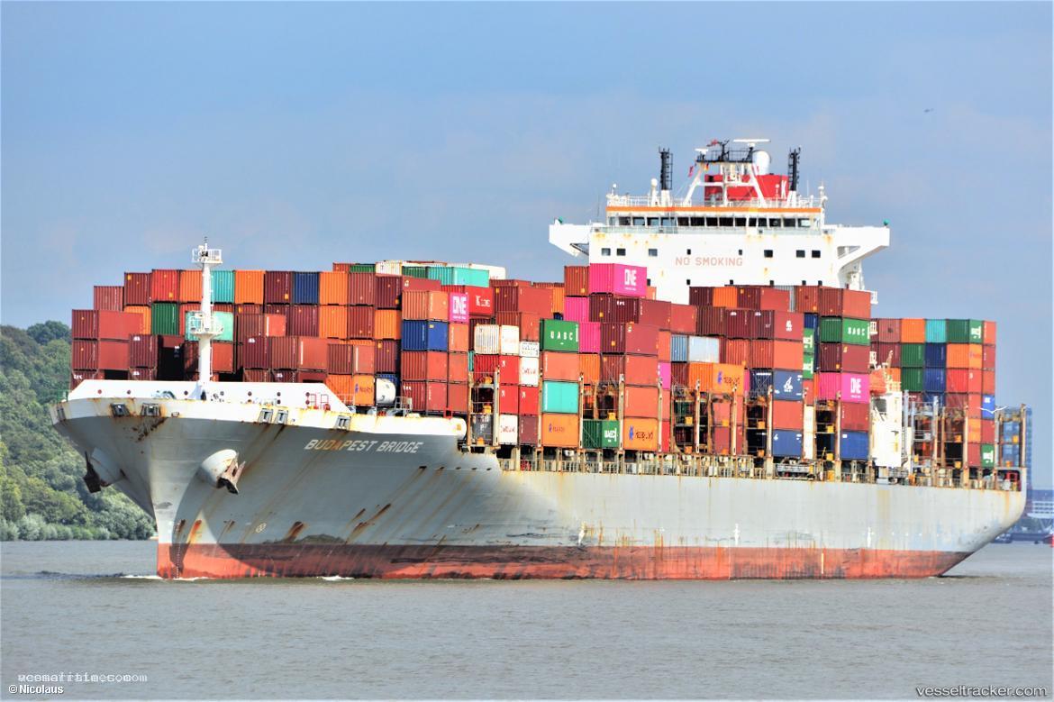 Seaspan-Tokyo - Container Ship vessel registered in Hong Kong