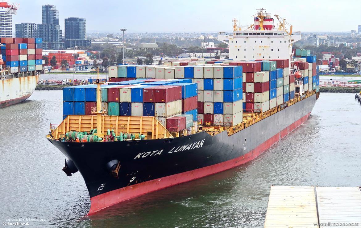 Kota-Lumayan - Container Ship vessel registered in Hong Kong
