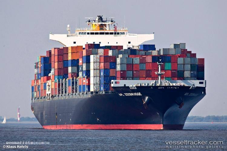 Oocl-Brazil - Container Ship vessel registered in Panama