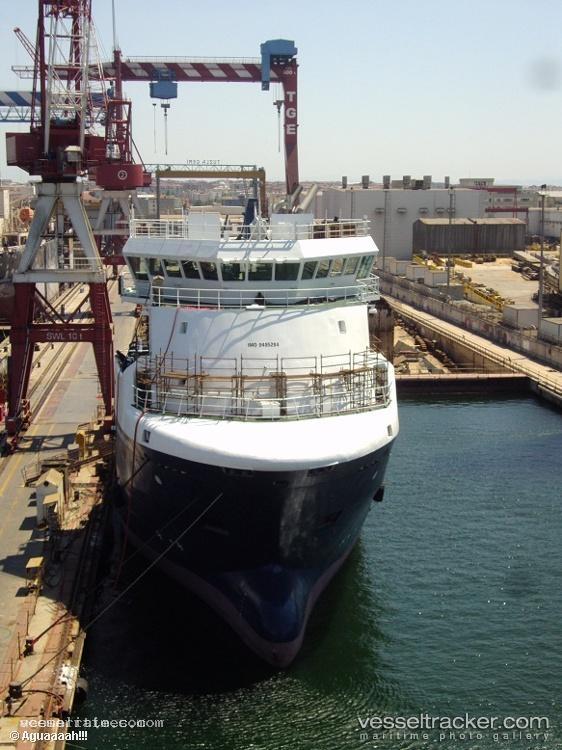 Caspian-Provider - Offshore Tug Supply Ship vessel registered in Azerbaijan
