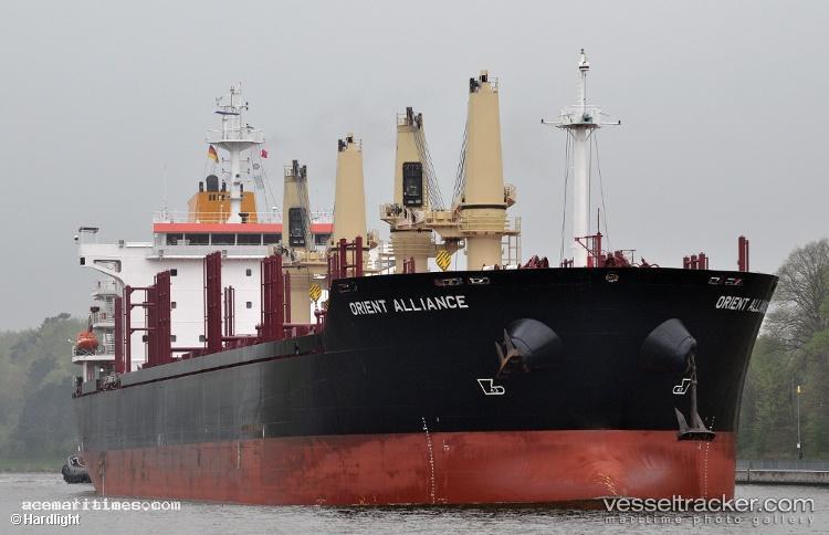 Cape-George - Bulk Carrier vessel registered in Marshall Islands