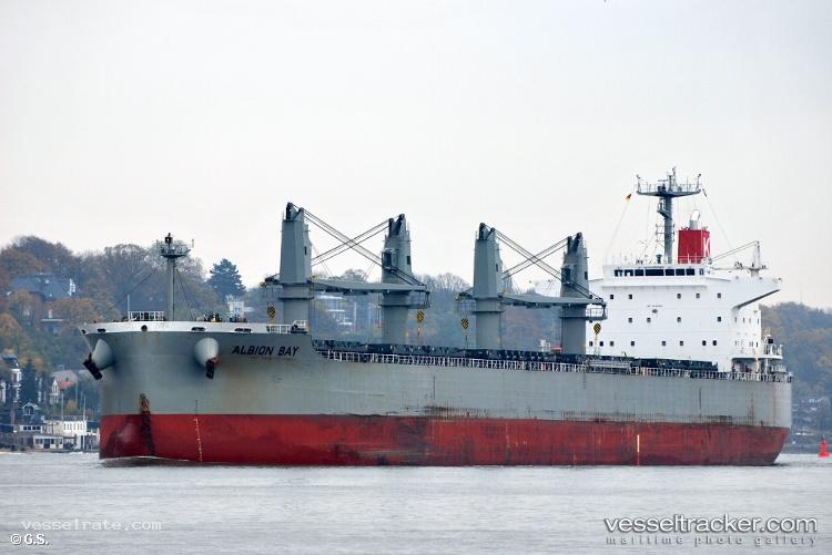 Albion-Bay - Bulk Carrier