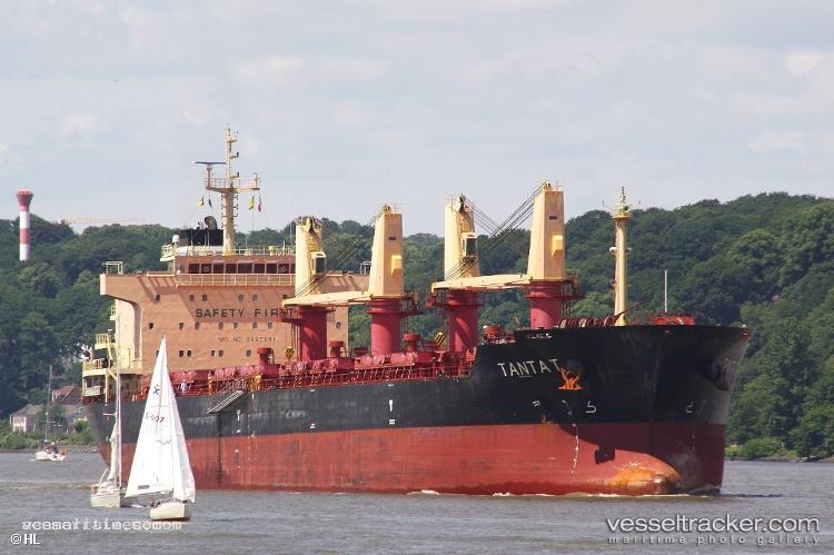 Chrysanthe - Bulk Carrier vessel registered in Marshall Islands