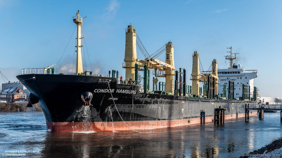 Condor-Hamburg - Bulk Carrier vessel registered in Saint Kitts and Nevis