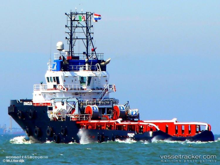 Eraclea - Service Ship vessel registered in Italy