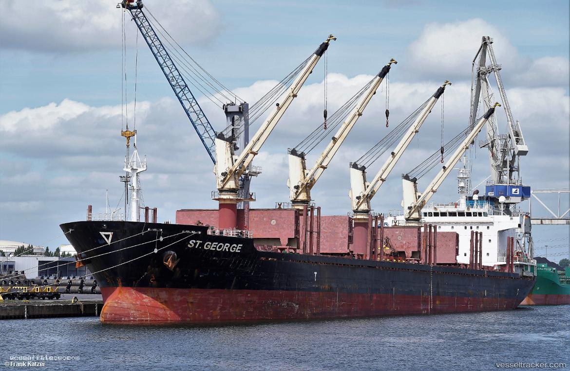 St-George - Bulk Carrier vessel registered in Marshall Islands