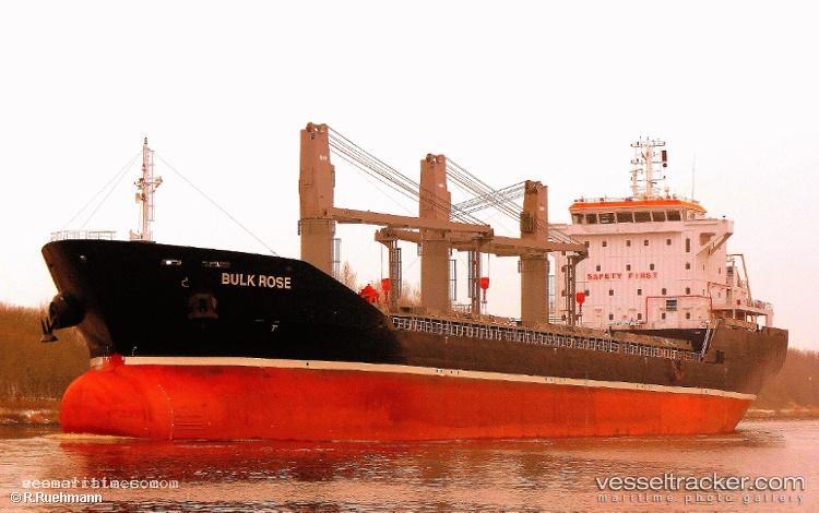 Elena - Bulk Carrier vessel registered in Portugal