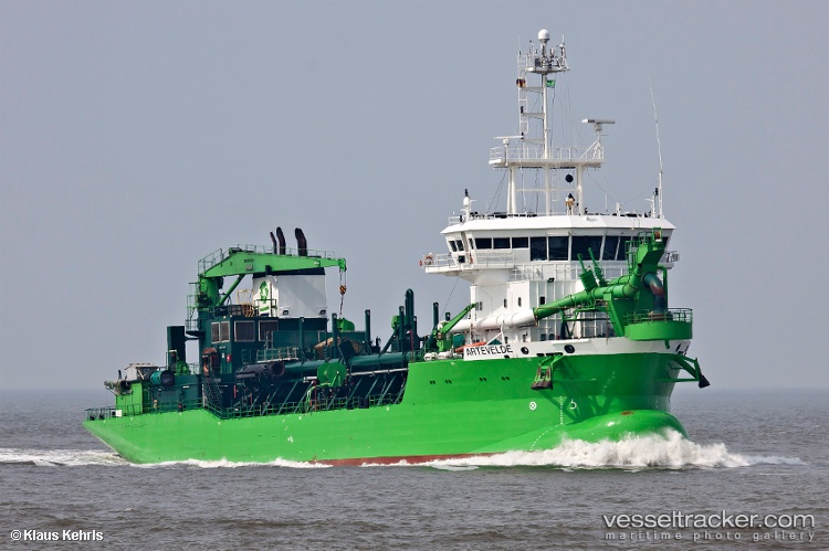 Artevelde - Hopper Dredger vessel registered in Belgium