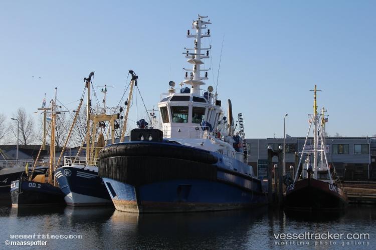 Rmt-Penfret - Tug vessel registered in France