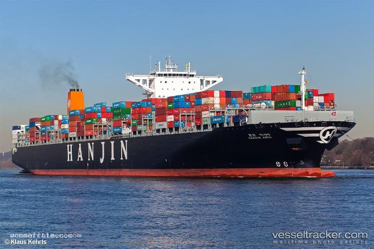 Maersk-Edirne - Container Ship vessel registered in Singapore