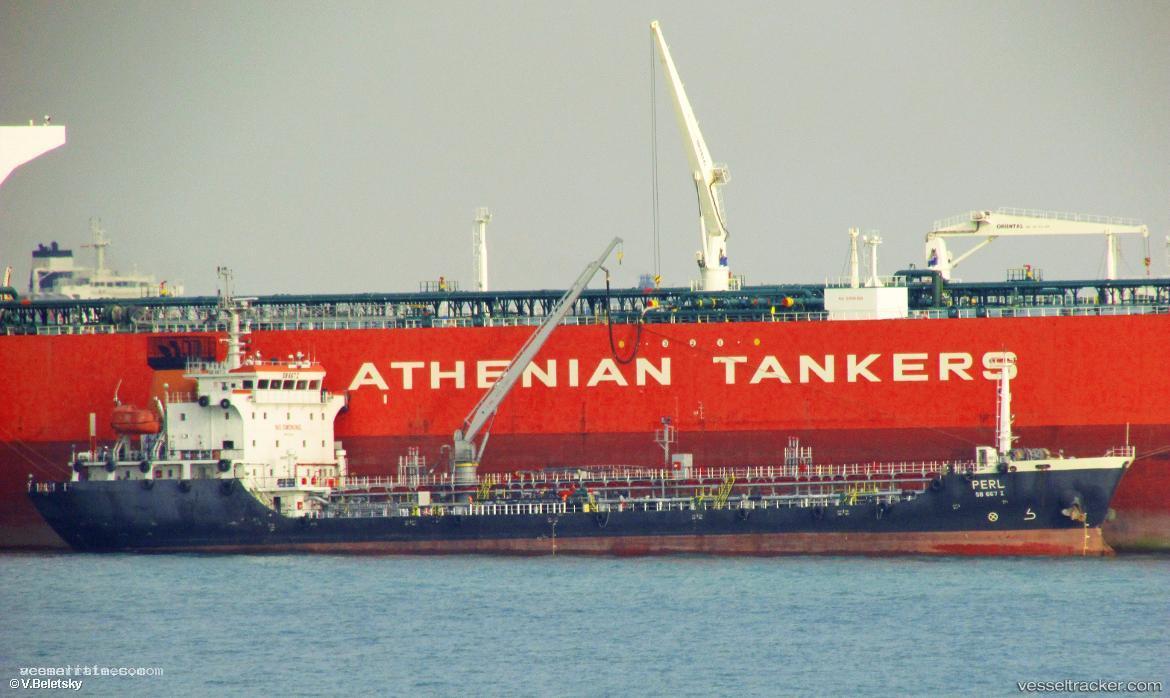 Perl - Oil Products Tanker vessel registered in Singapore