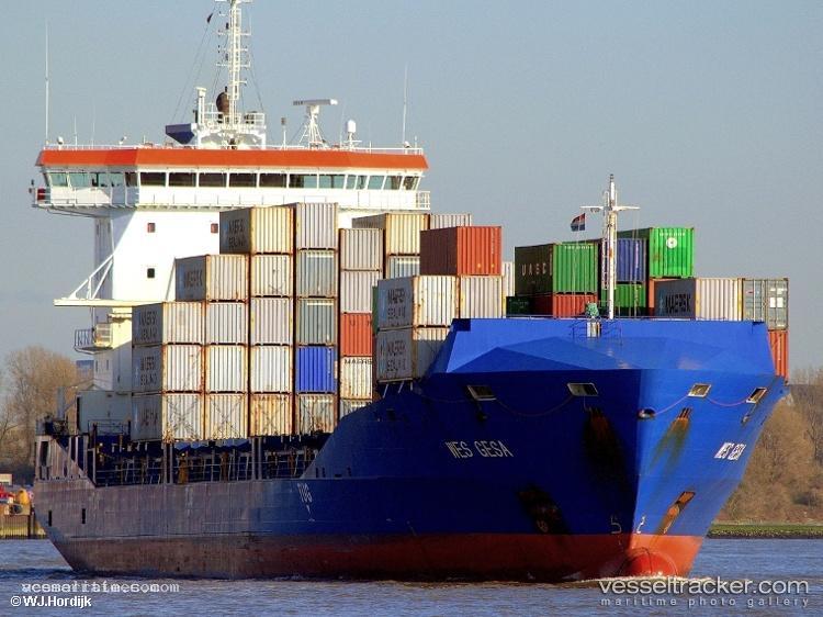 Wes-Gesa - Container Ship vessel registered in Cyprus