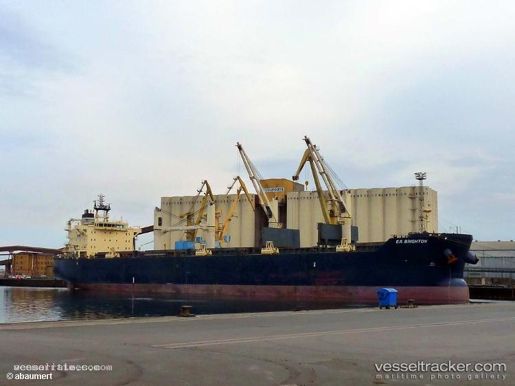 Star-Bright - Bulk Carrier vessel registered in Liberia