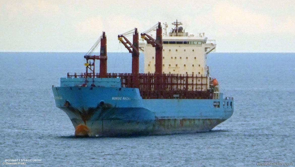Gsl-Alice - Container Ship vessel registered in Liberia