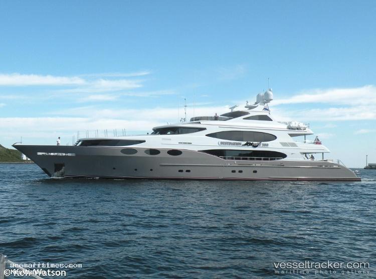 Bad-Romance-V - Service Ship vessel registered in Cayman Islands