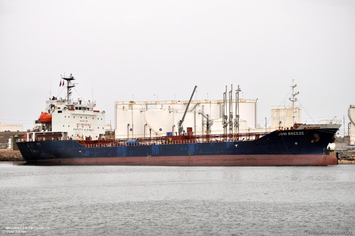 Pontus - Bitumen Tanker vessel registered in Palau