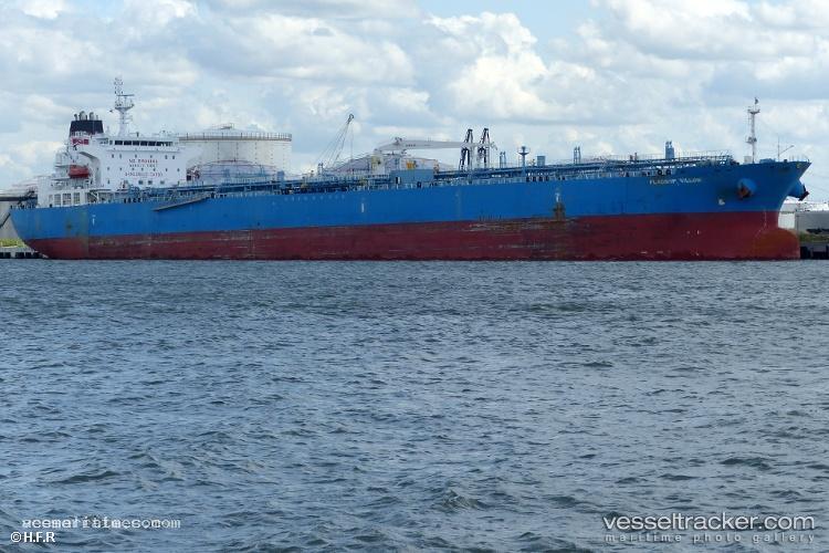 Louloulight-Ii - Chemical Oil Products Tanker vessel registered in Marshall Islands