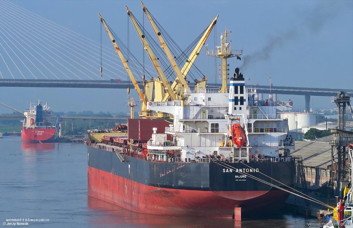 San-Antonio - Bulk Carrier vessel registered in Marshall Islands