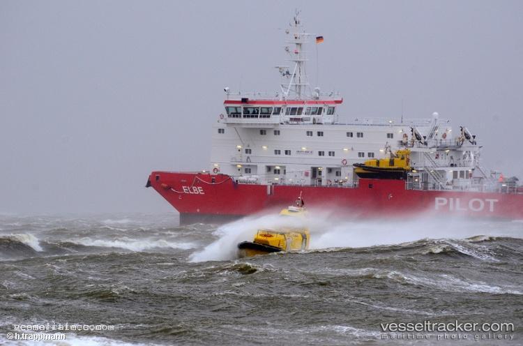 Elbepilot - Pilot Vessel vessel registered in Germany