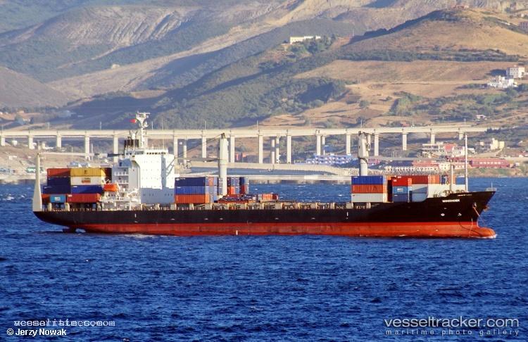 Raquel-S - Container Ship vessel registered in Portugal