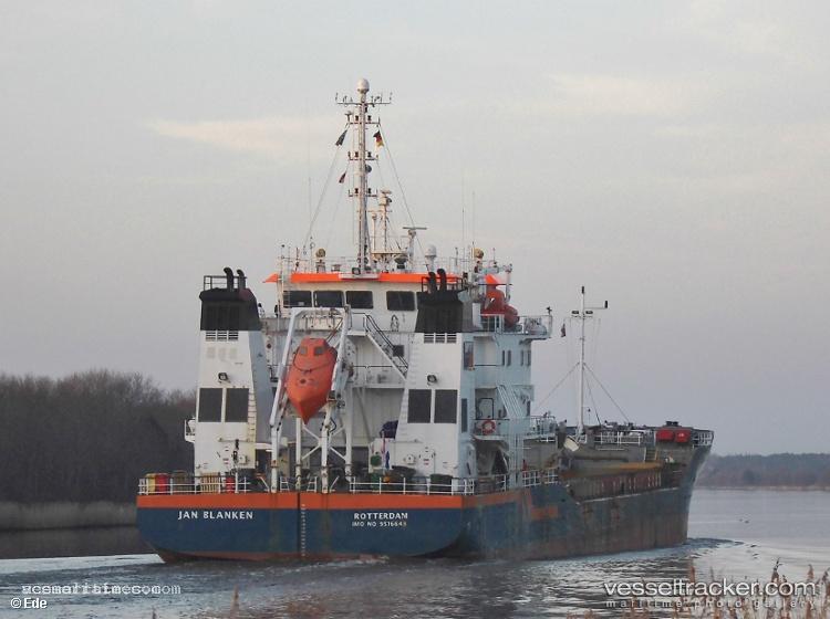 Jan-Blanken - Dredger vessel registered in Cyprus