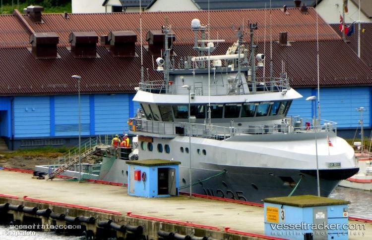 Knm-Magnus-Lagaboete - Patrol Vessel vessel registered in Norway