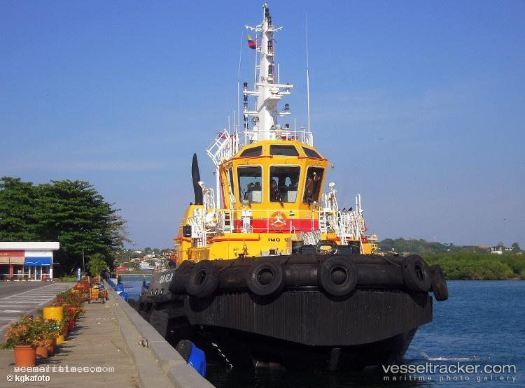 Oscar-Paez-Jr. - Tug vessel registered in Colombia