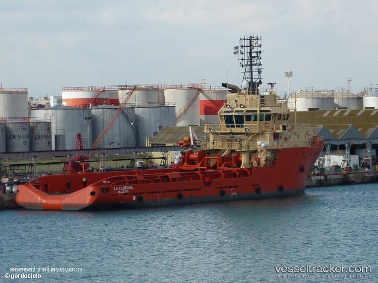 Caspian-Reliance - Offshore Tug Supply Ship vessel registered in Marshall Islands