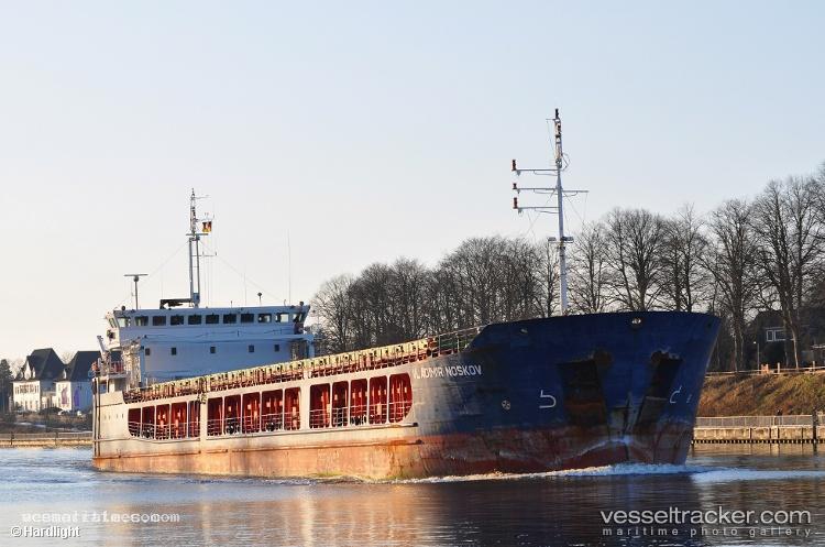 Beket-Ata - General Cargo Ship vessel registered in Kazakhstan