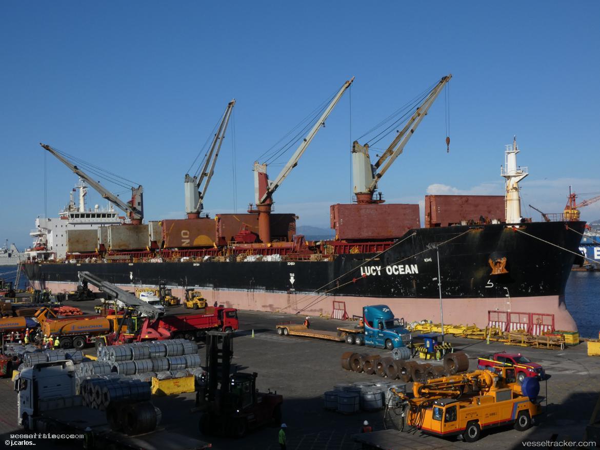 Lucy-Ocean - Bulk Carrier vessel registered in Liberia