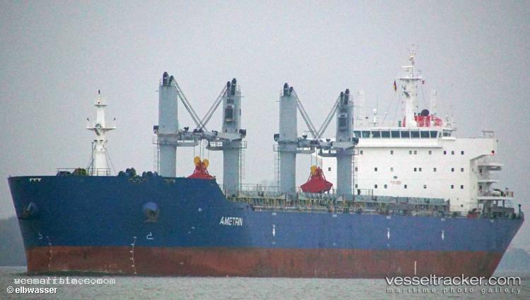 Libra-Honor - Bulk Carrier vessel registered in Marshall Islands