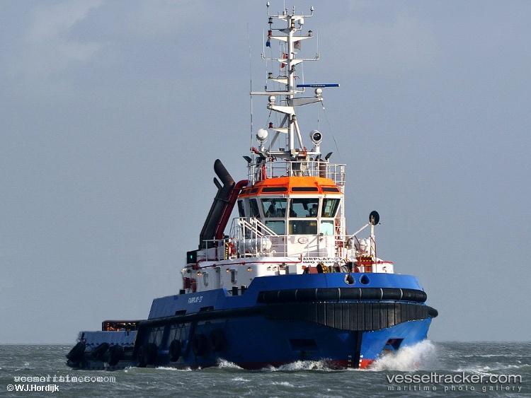 Fairplay-27 - [tug.offshore_tug_supply] vessel registered in Portugal