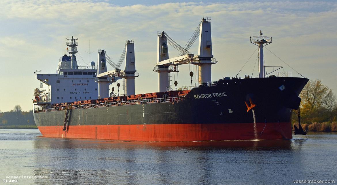 Zante-Dawn - Bulk Carrier vessel registered in Malta