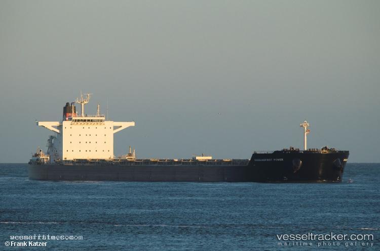 Esl-Dolphin - Bulk Carrier vessel registered in Liberia