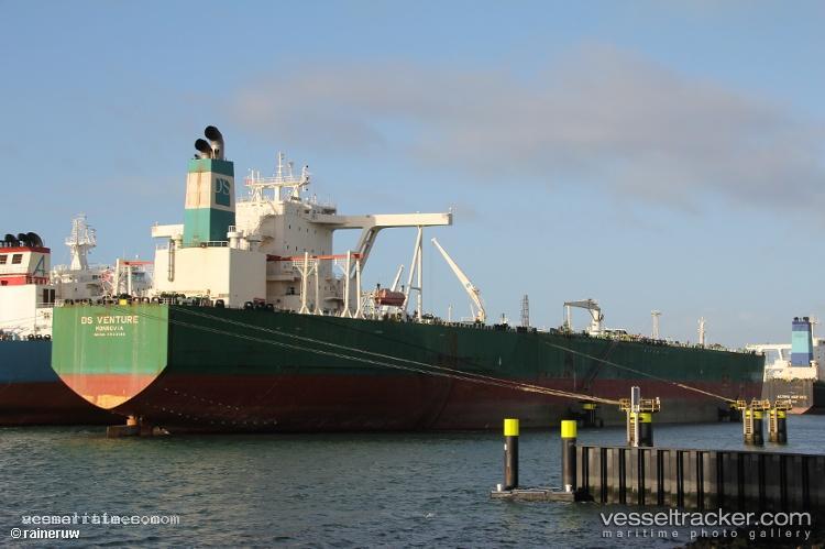 Ds-Venture - Crude Oil Tanker vessel registered in Liberia