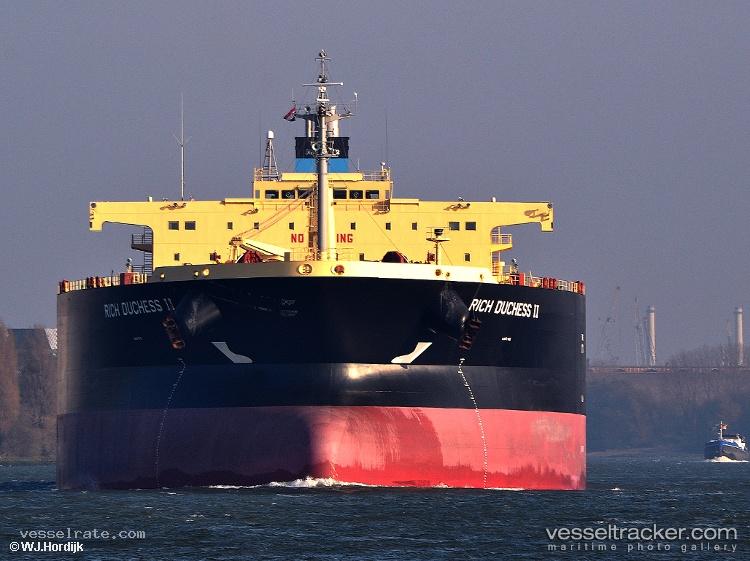 Blue-Moon - Crude Oil Tanker vessel registered in Marshall Islands