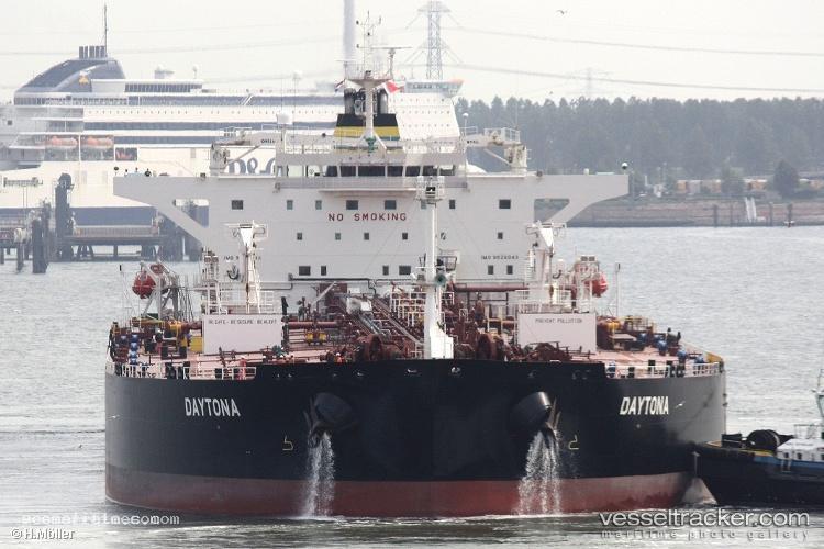 Daytona - Crude Oil Tanker vessel registered in Malta