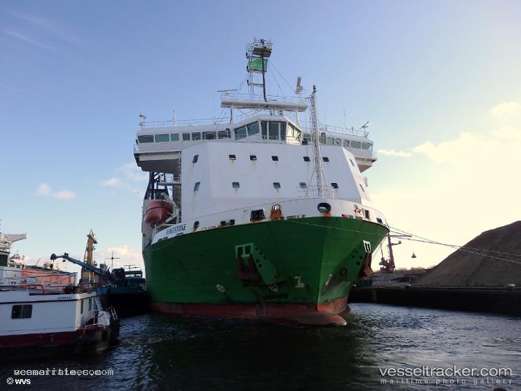 Flintstone - Pipe Burying Vessel vessel registered in Netherlands