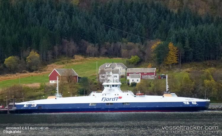Hjorundfjord - Passenger Ro Ro Cargo Ship vessel registered in Norway