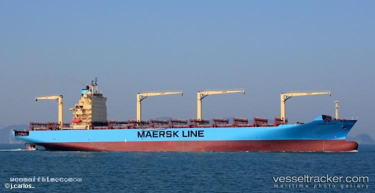 Maersk-Cardiff - Container Ship vessel registered in Singapore
