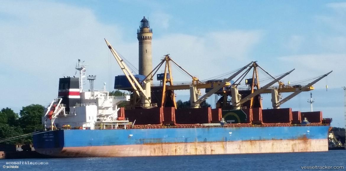 Sv-Adelaide - Bulk Carrier vessel registered in Singapore