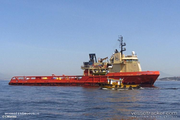 Olin-Conqueror - Offshore Tug Supply Ship vessel registered in Brazil