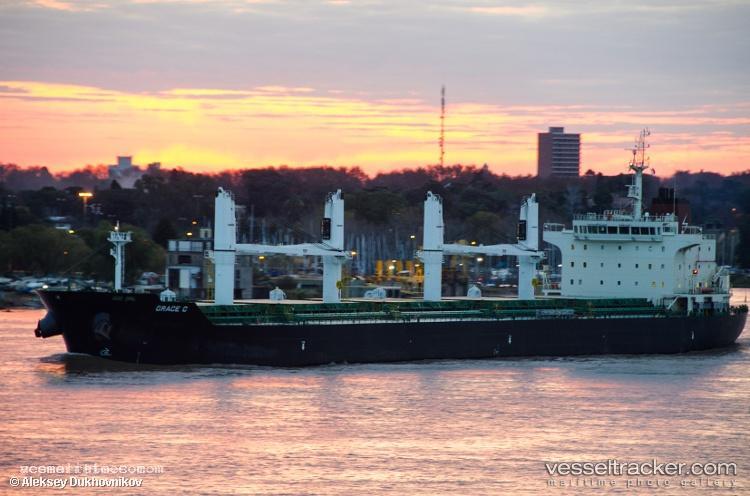 Grace-C - Bulk Carrier vessel registered in Liberia